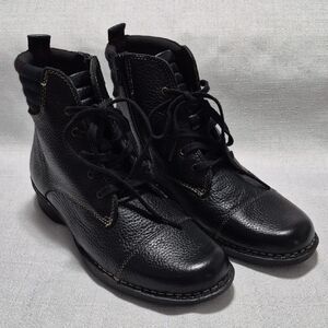 Clarks Black Leather Ankle Side Zip Up Women's Boots Size 9.5M